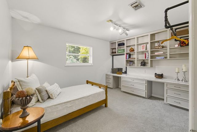 18053 Highway 105, Sour Lake, TX 77659