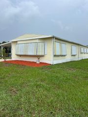 1 Arboles Lane, Port St Lucie, FL 34952
