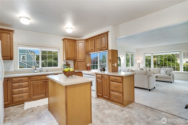 4122 N 11th Street, Tacoma, WA 98406