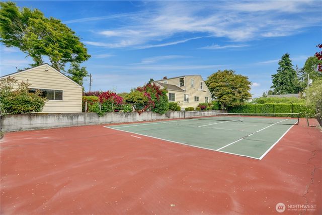 4122 N 11th Street, Tacoma, WA 98406
