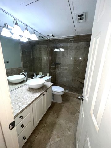 7734 Meadow Road 221, Dallas, TX 75230