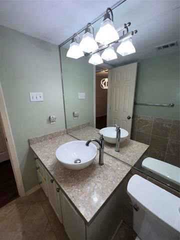 7734 Meadow Road 221, Dallas, TX 75230