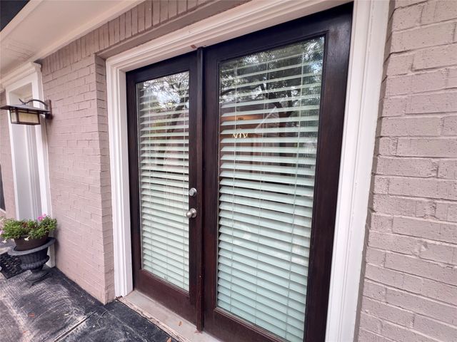 7734 Meadow Road 221, Dallas, TX 75230