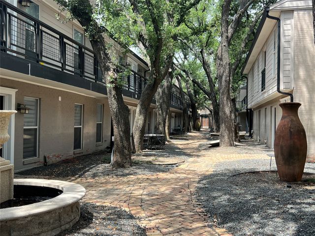 7734 Meadow Road 221, Dallas, TX 75230
