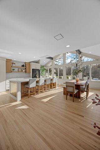 815 W Park Road, Iowa City, IA 52240