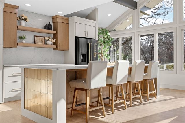 815 W Park Road, Iowa City, IA 52240