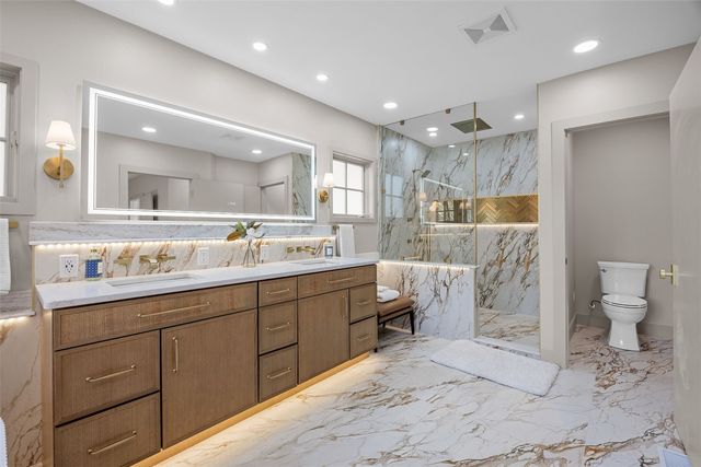 815 W Park Road, Iowa City, IA 52240