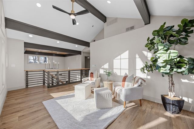 815 W Park Road, Iowa City, IA 52240