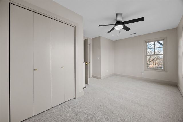 815 W Park Road, Iowa City, IA 52240