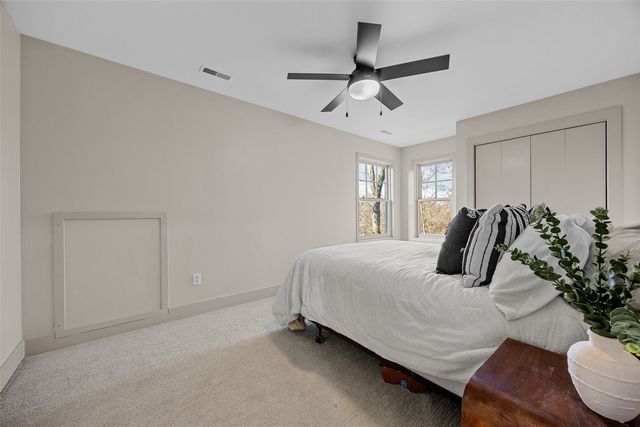 815 W Park Road, Iowa City, IA 52240