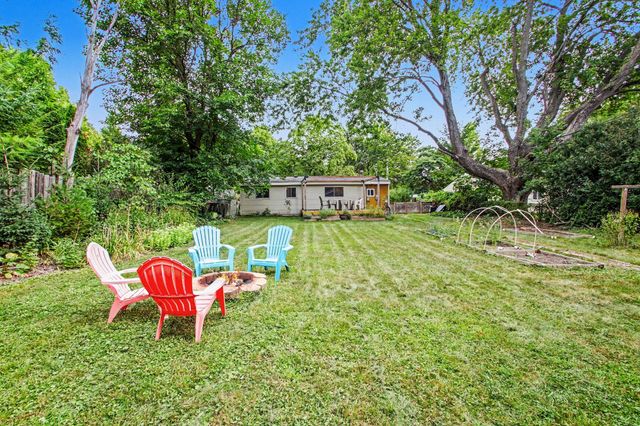 2812 Cumberland Avenue, Ann Arbor, MI 48104