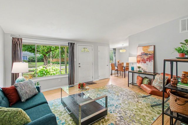 2812 Cumberland Avenue, Ann Arbor, MI 48104