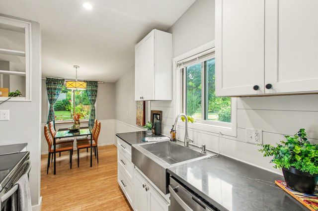 2812 Cumberland Avenue, Ann Arbor, MI 48104