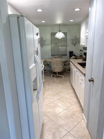 620 Tennis Club Drive 105, Fort Lauderdale, FL 33311
