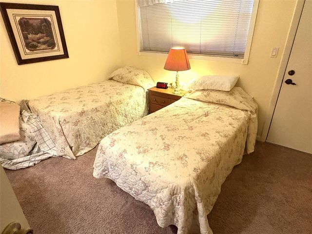620 Tennis Club Drive 105, Fort Lauderdale, FL 33311