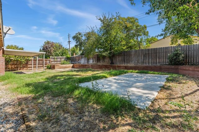 5128 Diablo Dr, Sacramento, CA 95842