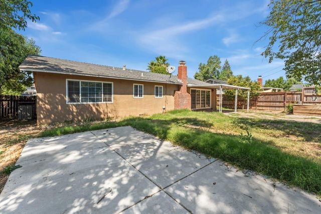 5128 Diablo Dr, Sacramento, CA 95842