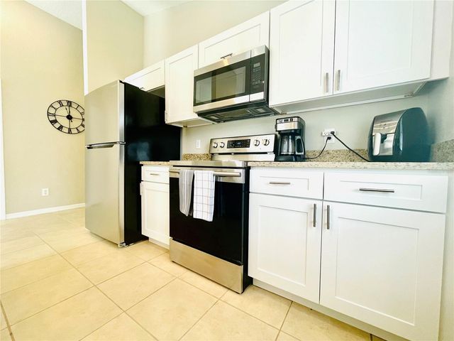 1046 DURANGO LOOP STREET, Davenport, FL 33897