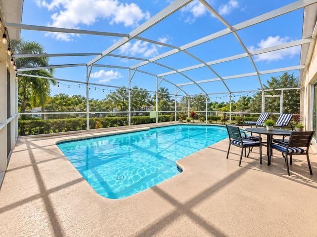 1046 DURANGO LOOP STREET, Davenport, FL 33897