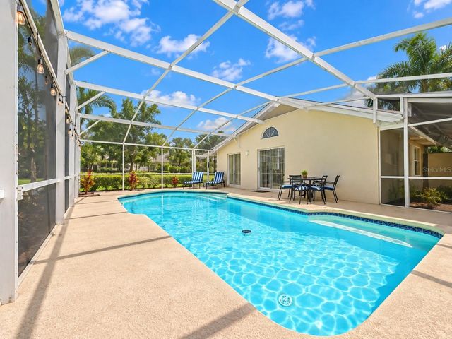 1046 DURANGO LOOP STREET, Davenport, FL 33897