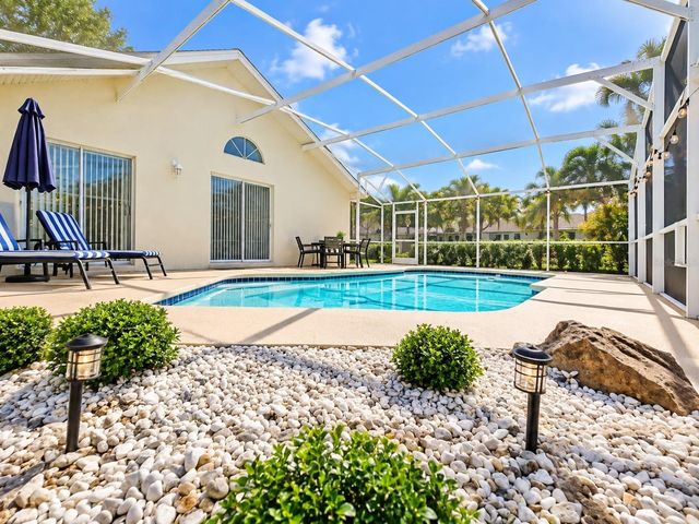 1046 DURANGO LOOP STREET, Davenport, FL 33897