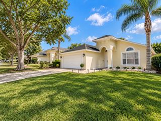 1046 DURANGO LOOP STREET, Davenport, FL 33897