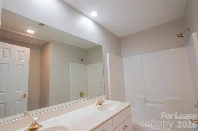 3552 Weddington Oaks Drive, Weddington, NC 28104