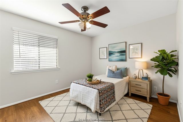 1902 Dartmouth Street L4, College Station, TX 77840