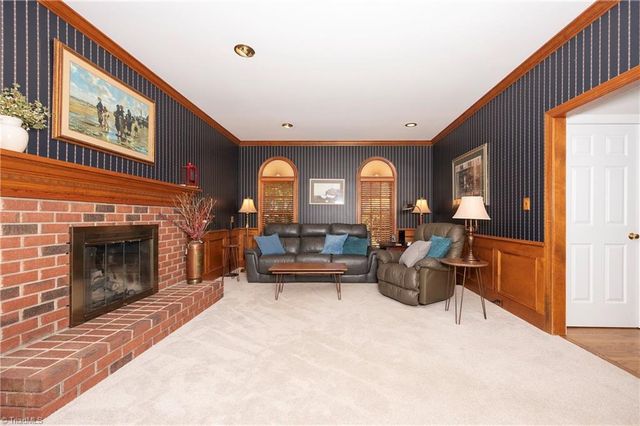 963 Ridge Gate Drive, Lewisville, NC 27023