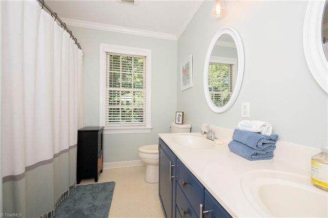 963 Ridge Gate Drive, Lewisville, NC 27023