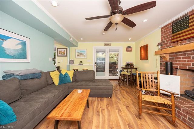 963 Ridge Gate Drive, Lewisville, NC 27023