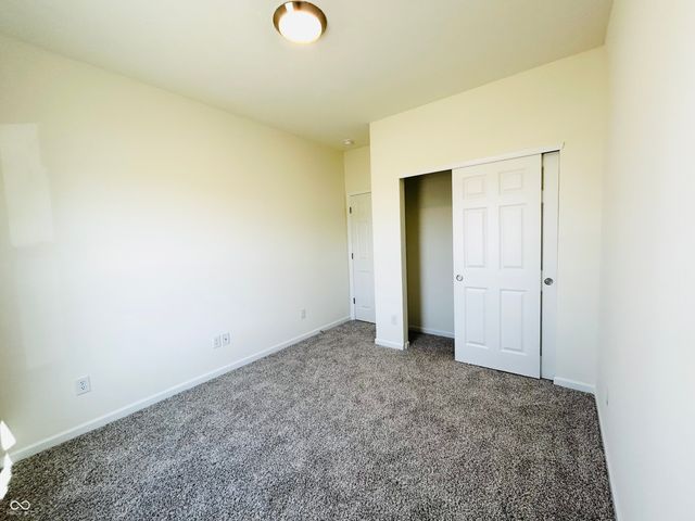 6800 Coreopsis Lane, Seymour, IN 47274