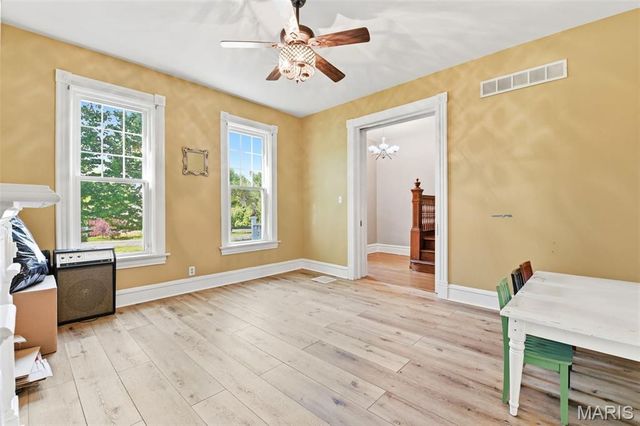 1735 Redman Road, St Louis, MO 63138