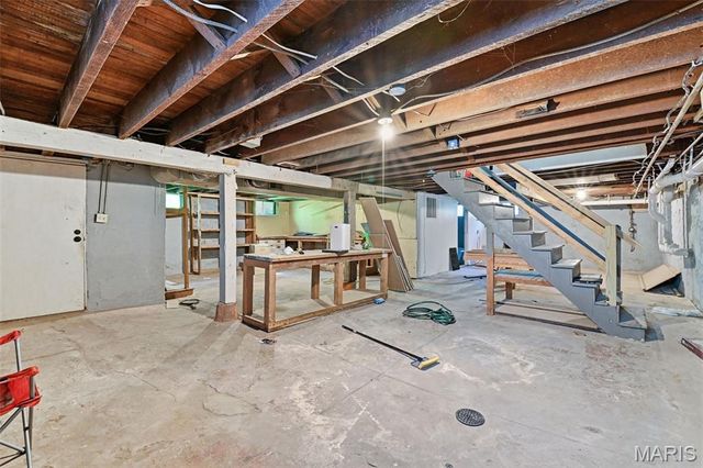 1735 Redman Road, St Louis, MO 63138