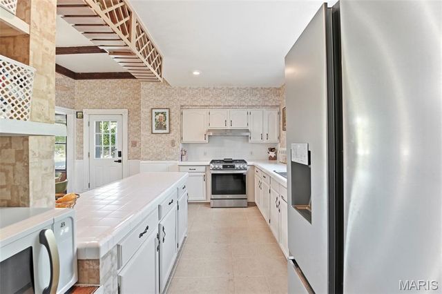 1735 Redman Road, St Louis, MO 63138
