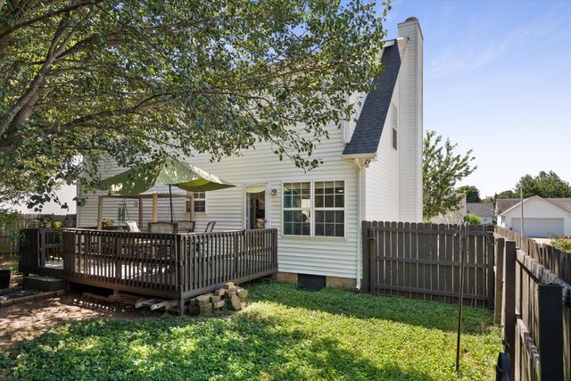1273 Dalmally Dr, Murfreesboro, TN 37128