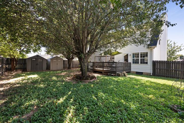 1273 Dalmally Dr, Murfreesboro, TN 37128
