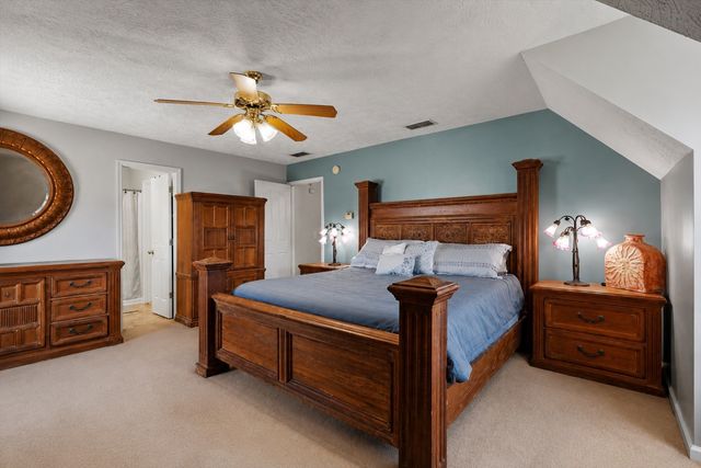 1273 Dalmally Dr, Murfreesboro, TN 37128