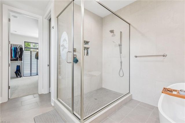 1539 McCullough LN, Virginia Beach, VA 23454