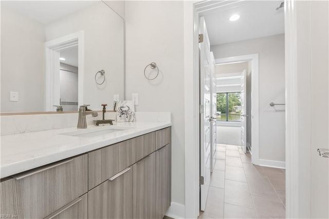1539 McCullough LN, Virginia Beach, VA 23454