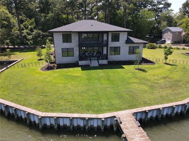 1539 McCullough LN, Virginia Beach, VA 23454