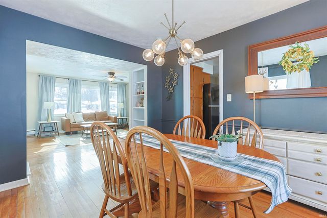 1915 Rockne Drive, South Bend, IN 46617