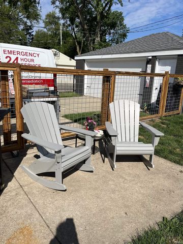 1915 Rockne Drive, South Bend, IN 46617