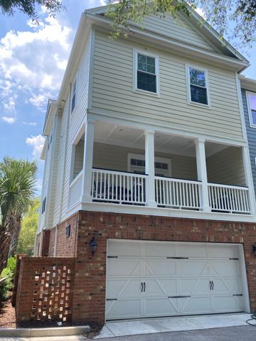 656 Coleman Boulevard 201, Mount Pleasant, SC 29464