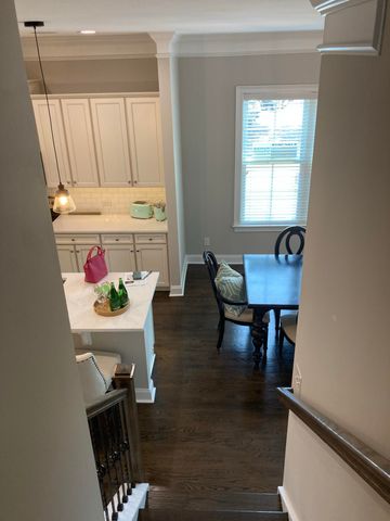 656 Coleman Boulevard 201, Mount Pleasant, SC 29464