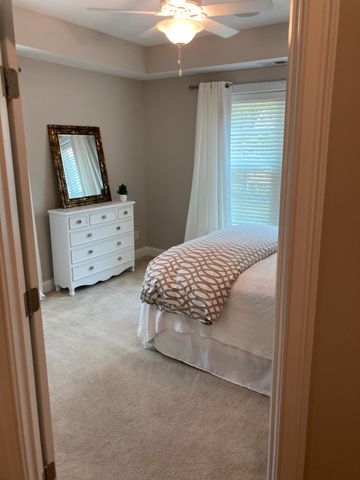 656 Coleman Boulevard 201, Mount Pleasant, SC 29464