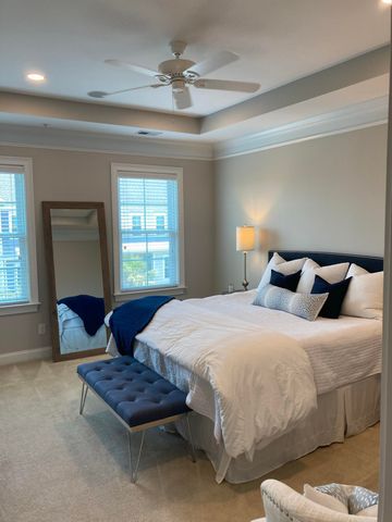 656 Coleman Boulevard 201, Mount Pleasant, SC 29464