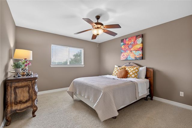 5539 River Trail Dr, Robstown, TX 78380