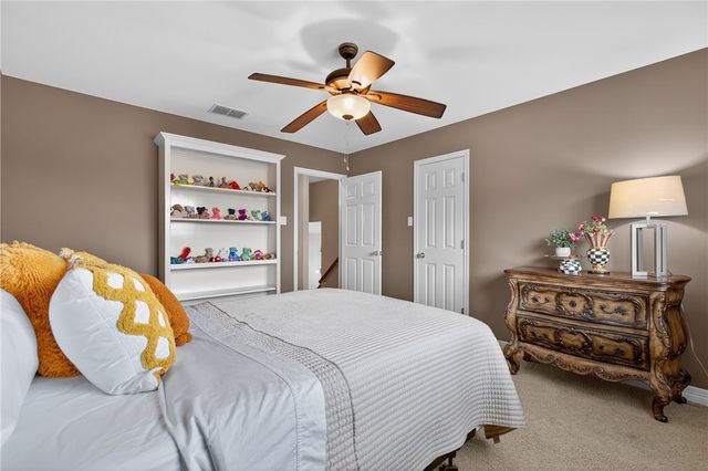 5539 River Trail Dr, Robstown, TX 78380