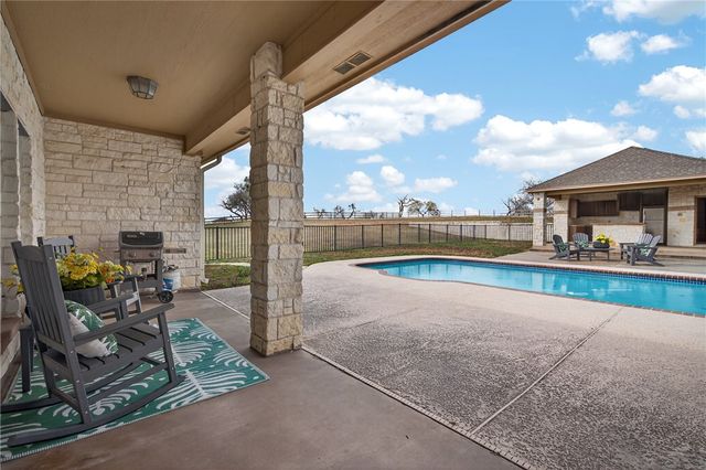 5539 River Trail Dr, Robstown, TX 78380